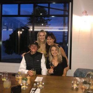 Meet your Posher, Tracey